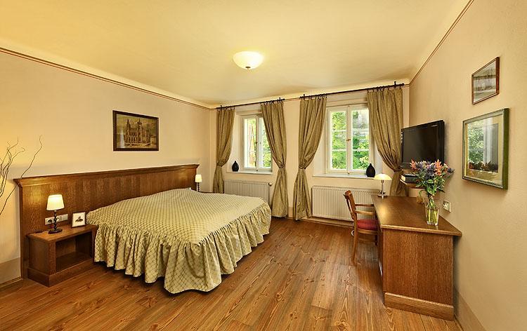 Hotel Edward Kelly Cesky Krumlov Ngoại thất bức ảnh